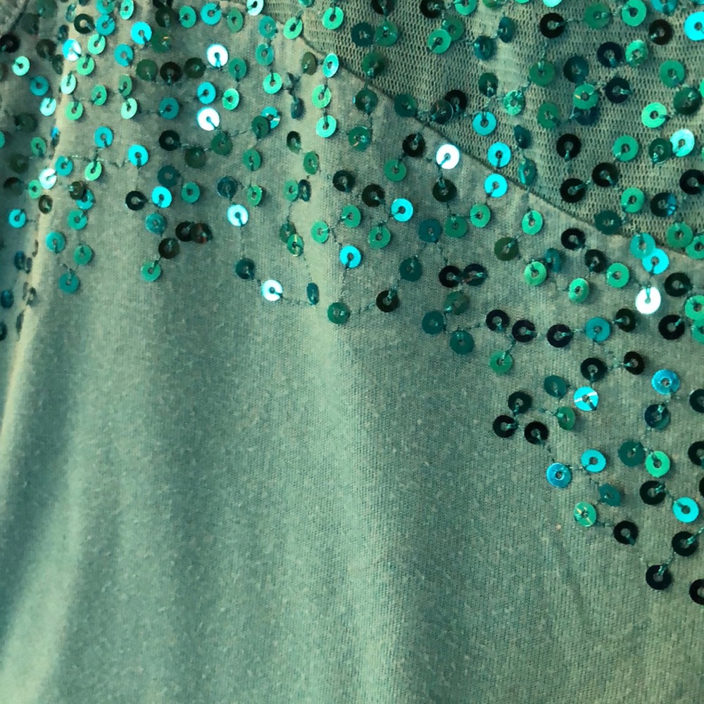 2/$15 Turquoise blue mermaid sequin tank top sweet 🐟